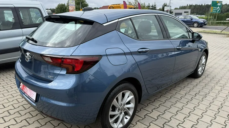 OPEL Astra -