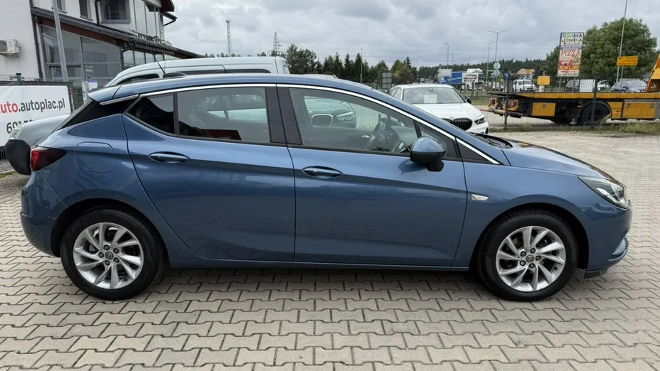 OPEL Astra -