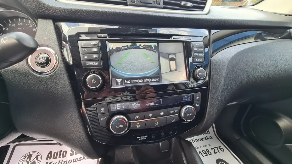 NISSAN Qashqai -