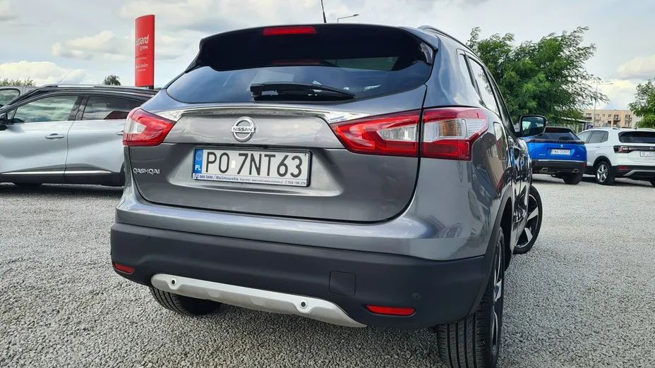 NISSAN Qashqai -