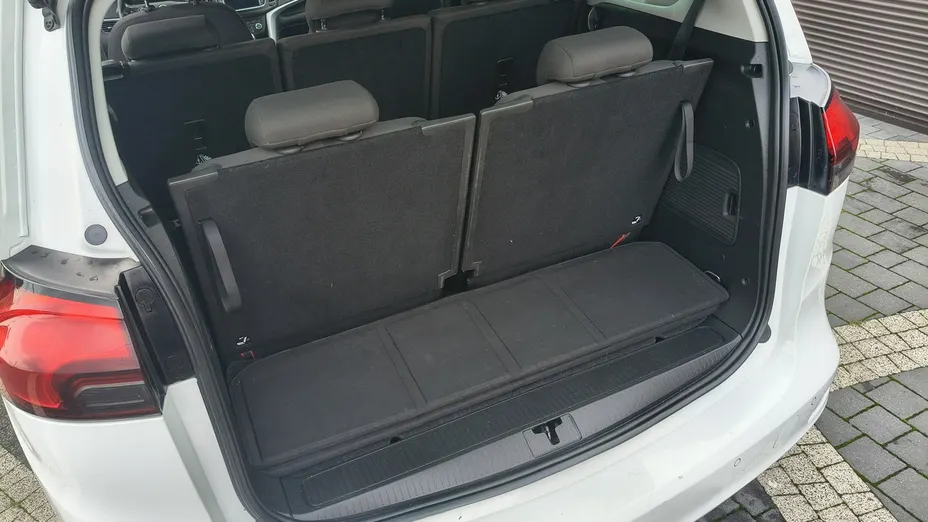 OPEL Zafira -