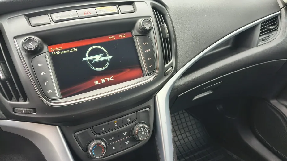 OPEL Zafira -