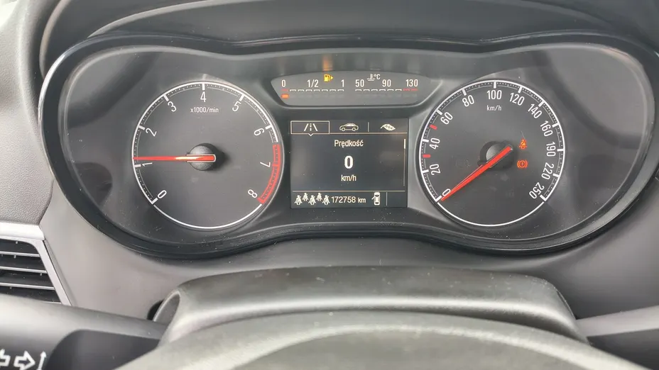 OPEL Zafira -