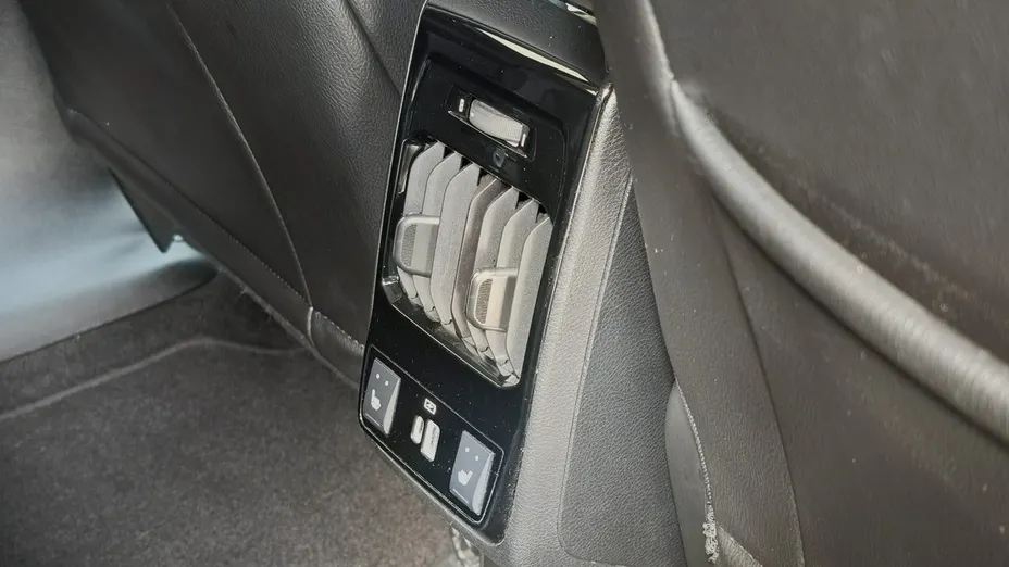 JEEP Compass -
