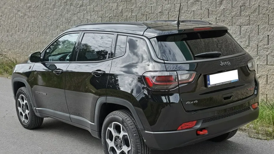 JEEP Compass -