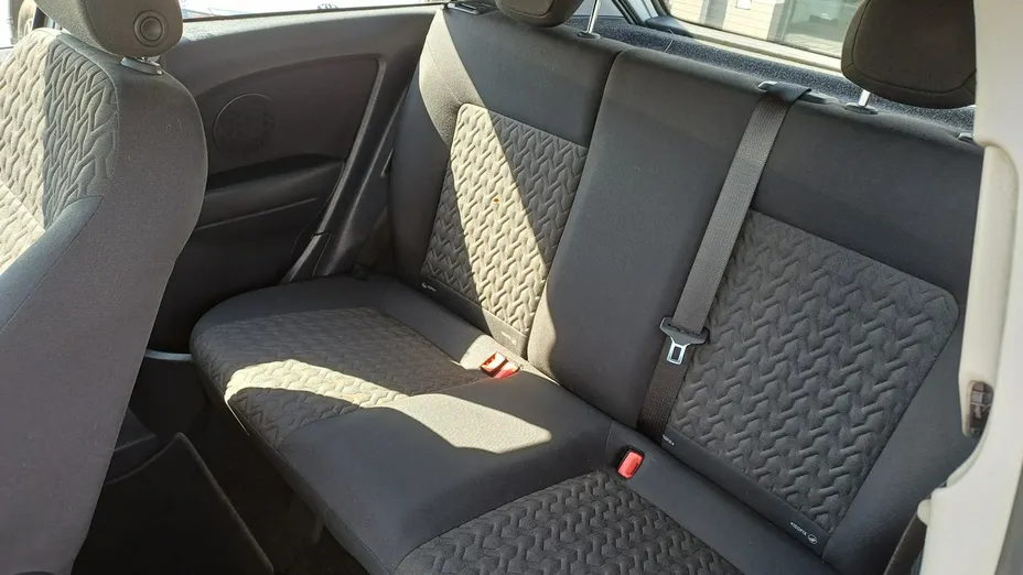 OPEL Corsa -