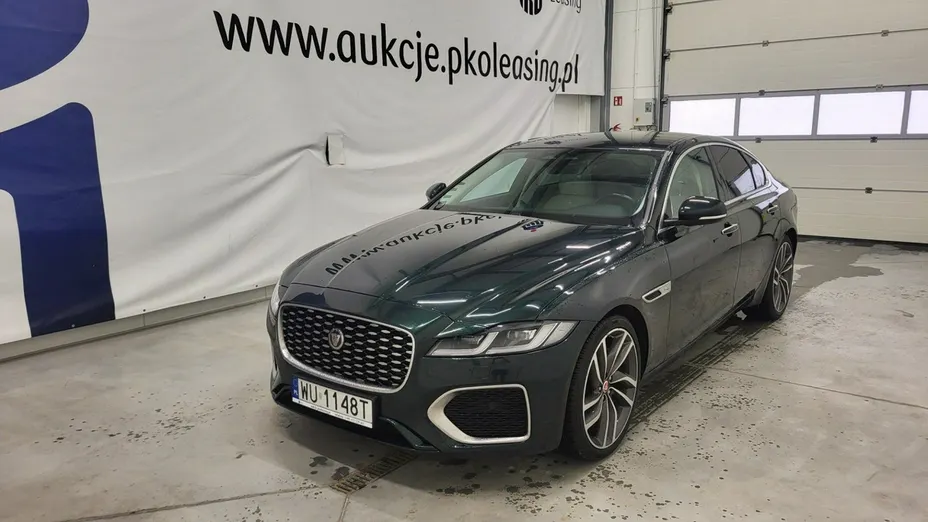 JAGUAR XF -