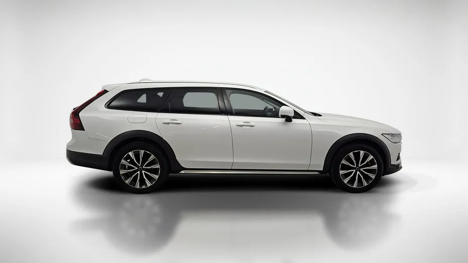 VOLVO V90 -