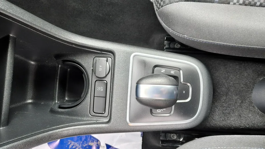 VOLKSWAGEN up! -