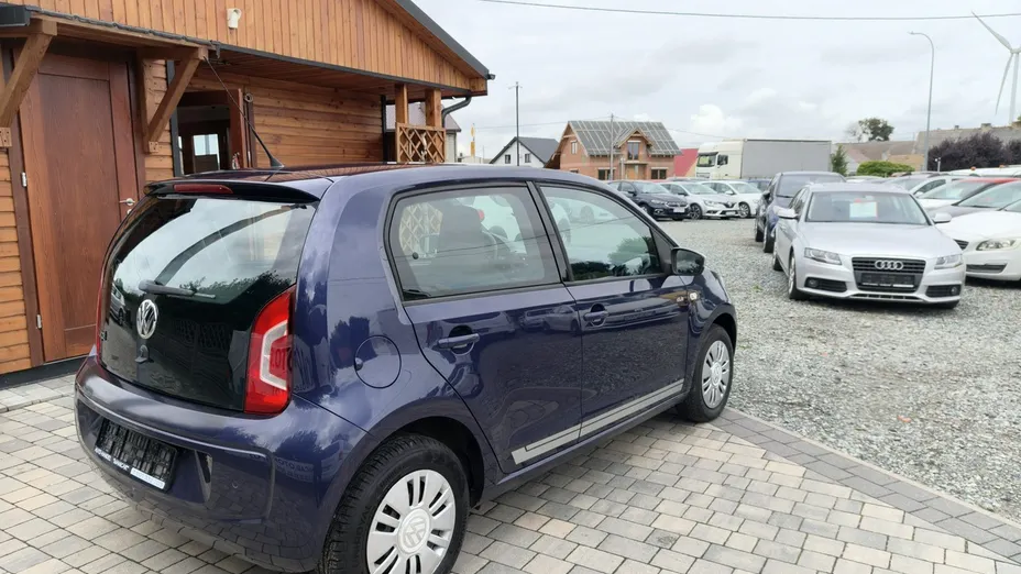 VOLKSWAGEN up! -