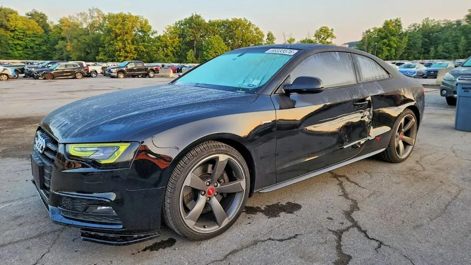 AUDI S5 -