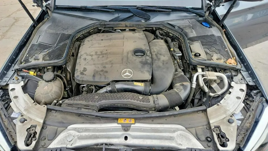 MERCEDES-BENZ C Klasa -
