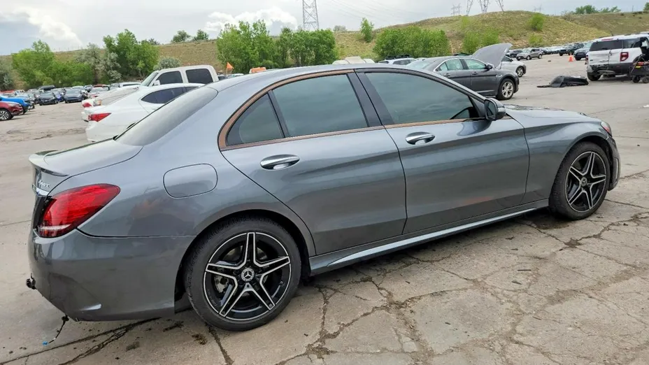 MERCEDES-BENZ C Klasa -