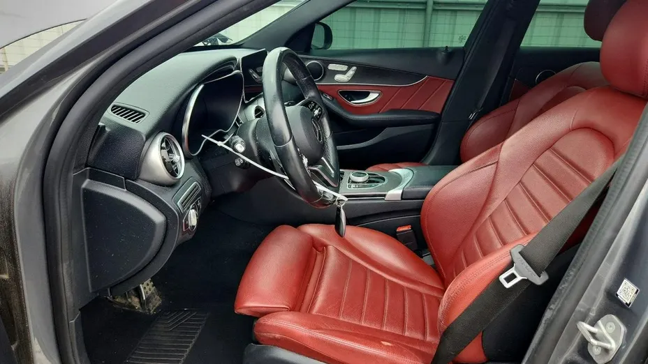 MERCEDES-BENZ C Klasa -