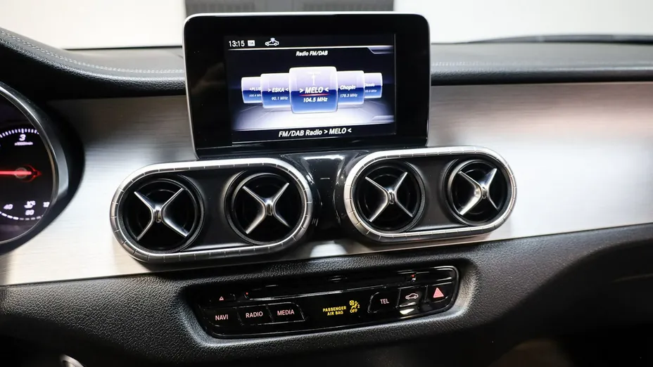MERCEDES-BENZ Klasa X -