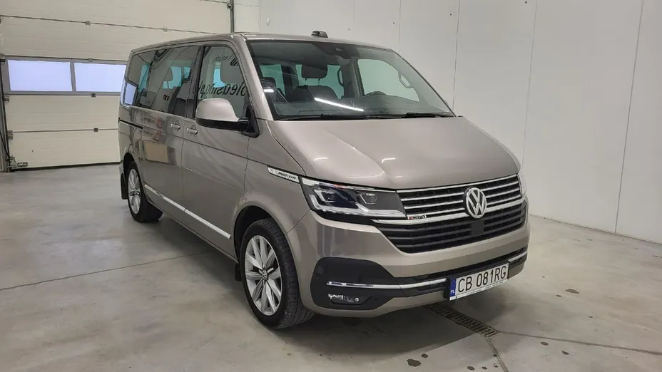 VOLKSWAGEN Multivan -