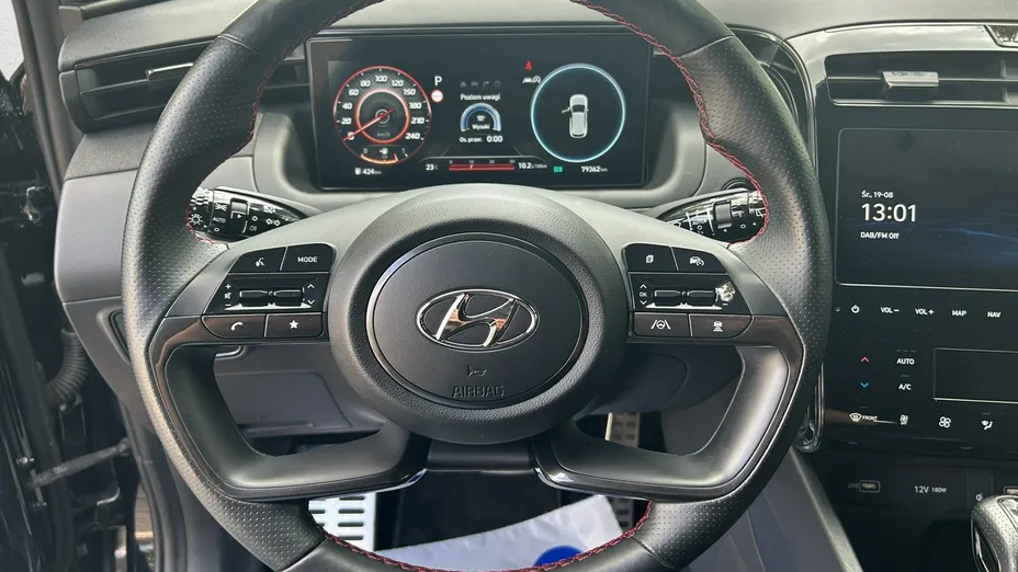 HYUNDAI Tucson -