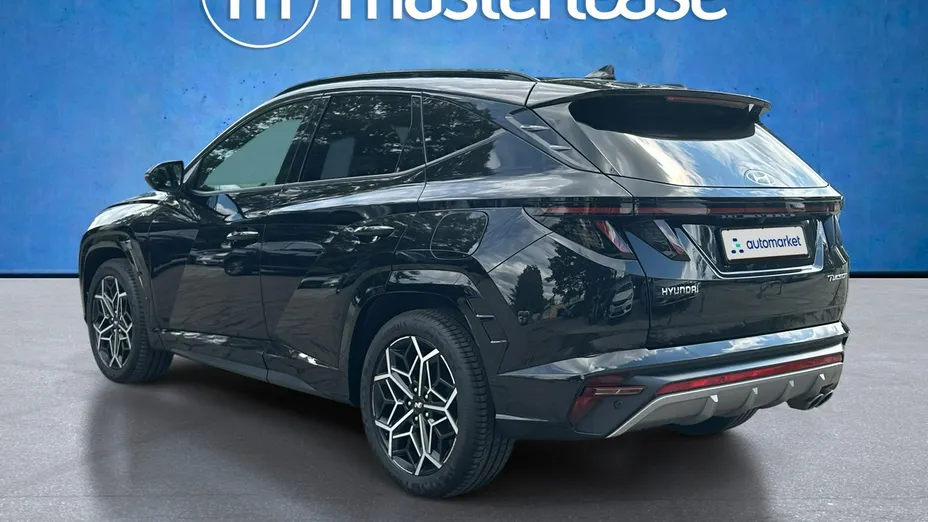 HYUNDAI Tucson -
