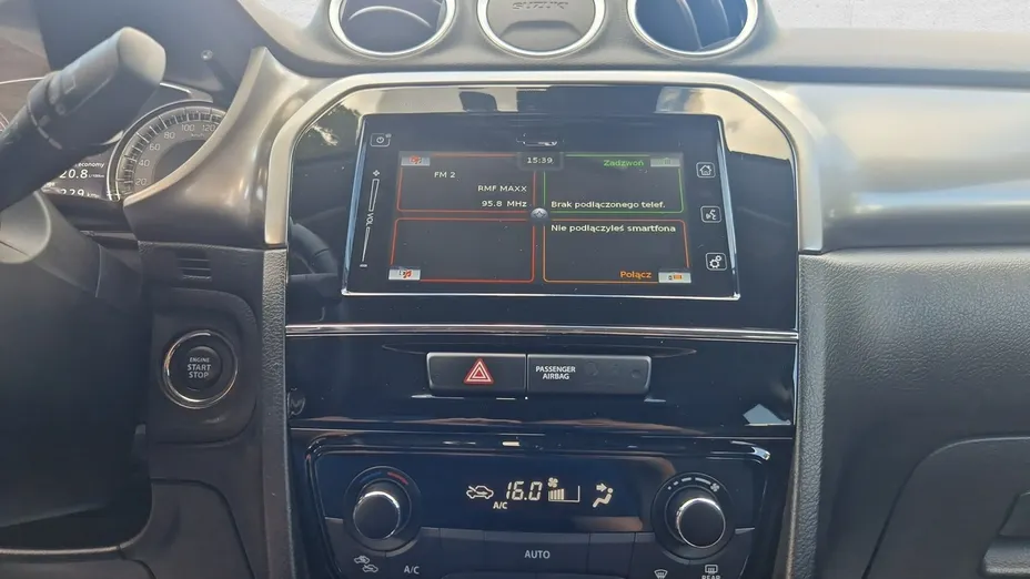 SUZUKI Vitara -