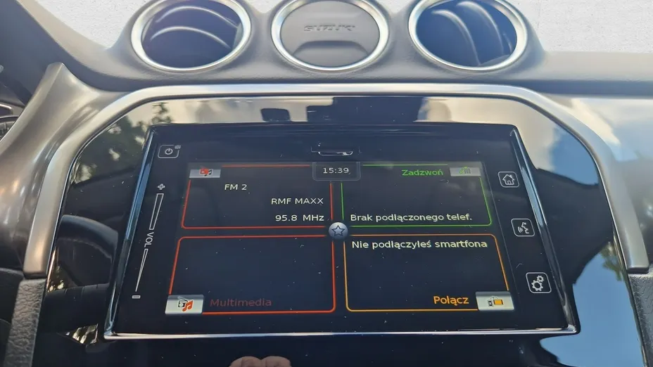 SUZUKI Vitara -