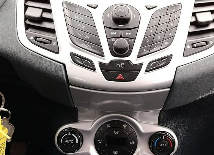 FORD Fiesta -