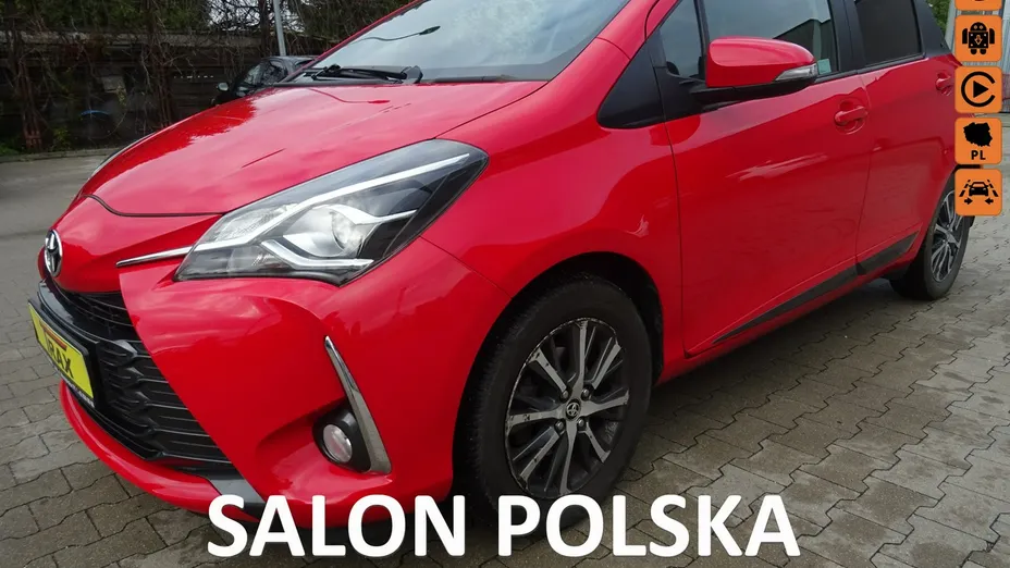 TOYOTA Yaris -