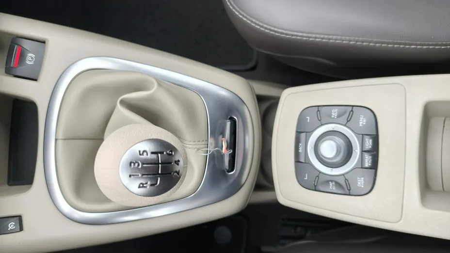 RENAULT Scenic -