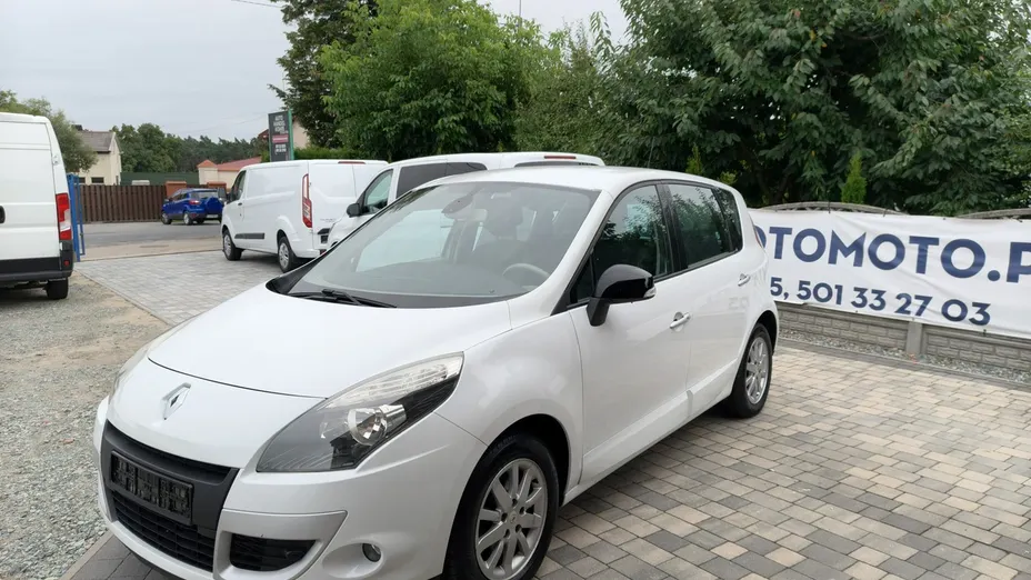 RENAULT Scenic -