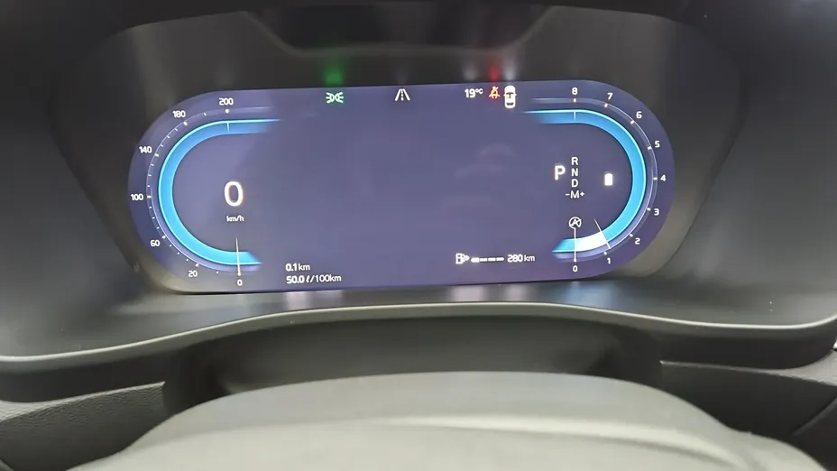 VOLVO XC40 -