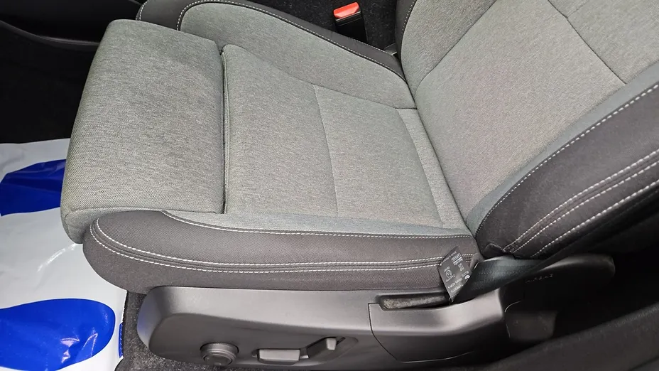 VOLVO XC40 -