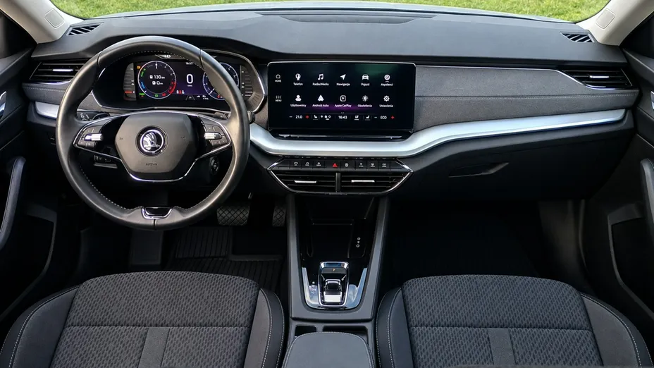 SKODA Octavia -