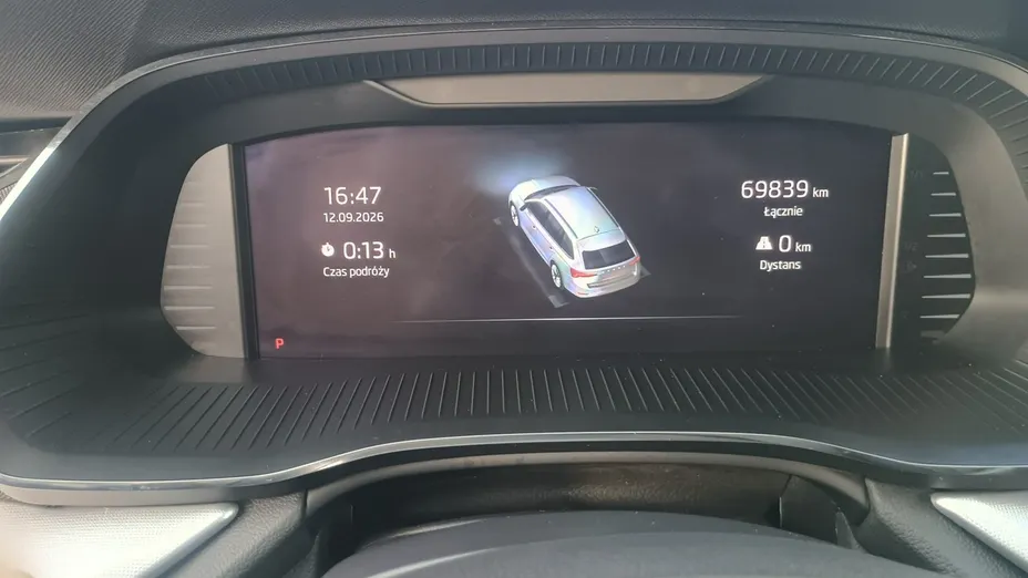 SKODA Octavia -