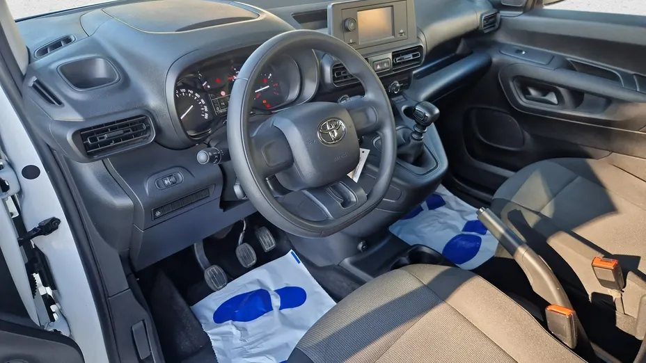 TOYOTA Proace City Verso -