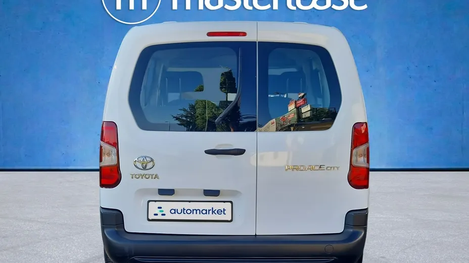 TOYOTA Proace City Verso -