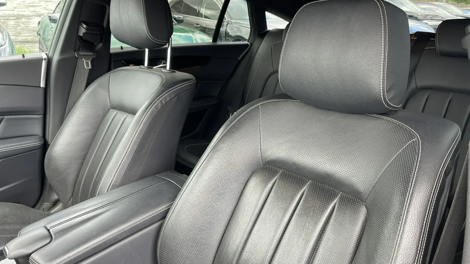 MERCEDES-BENZ CLS -