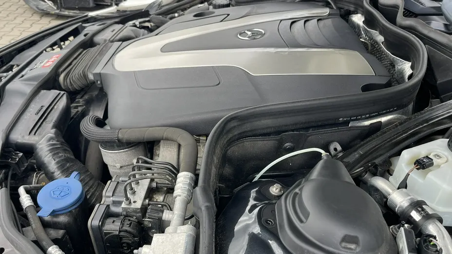 MERCEDES-BENZ CLS -