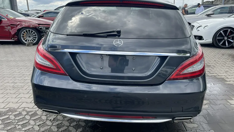 MERCEDES-BENZ CLS -