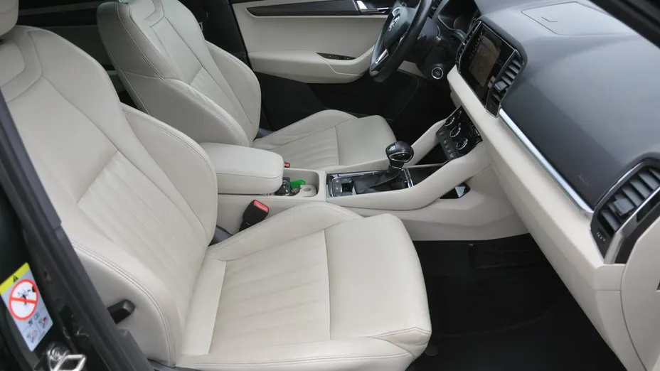 SKODA Karoq -