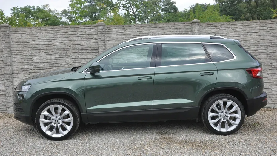 SKODA Karoq -