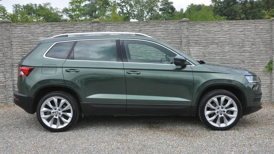 SKODA Karoq -
