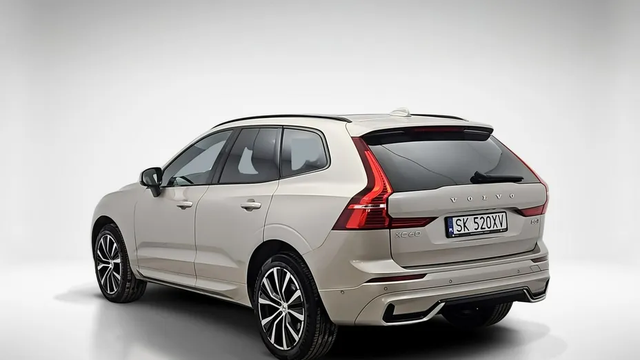 VOLVO XC60 -