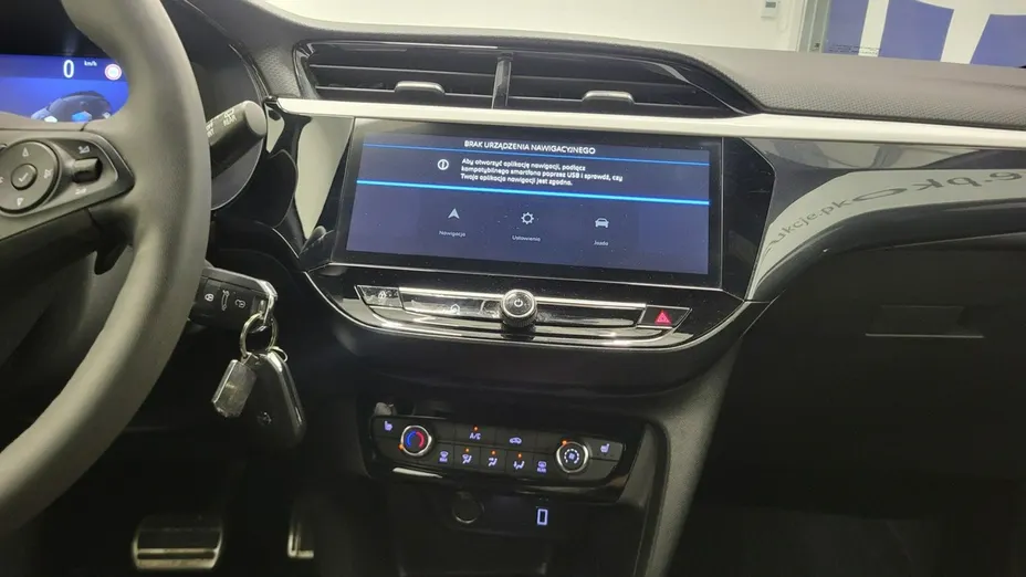 OPEL Corsa -