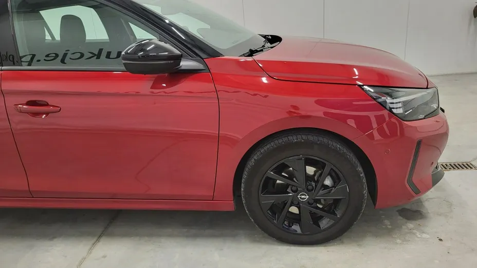 OPEL Corsa -