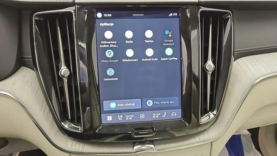 VOLVO XC60 -