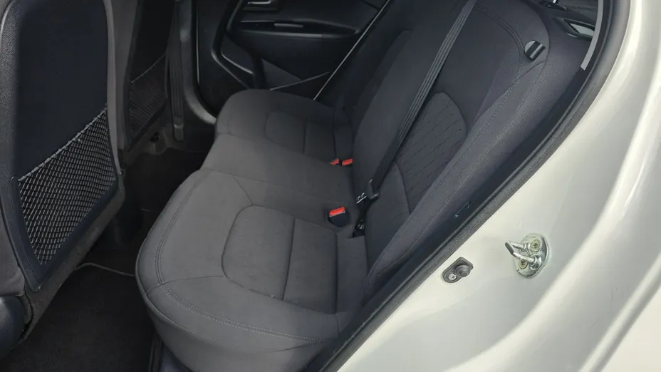 KIA Rio -
