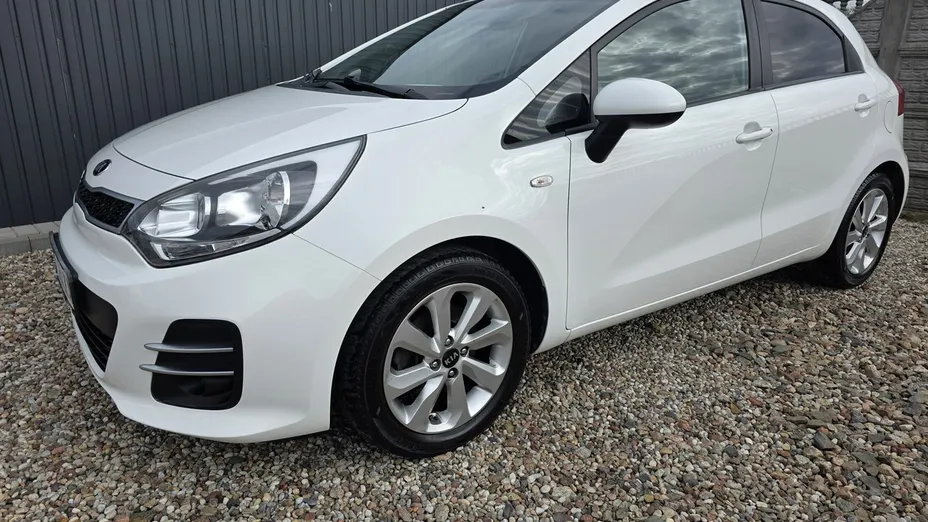 KIA Rio -
