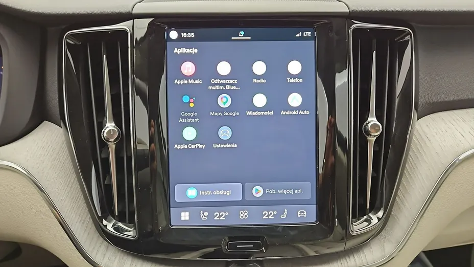 VOLVO XC60 -
