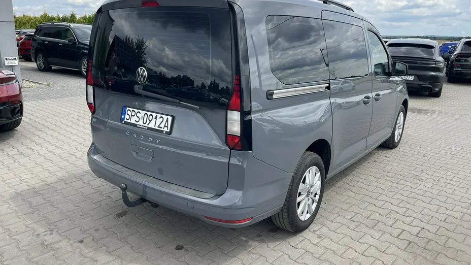 VOLKSWAGEN Caddy -