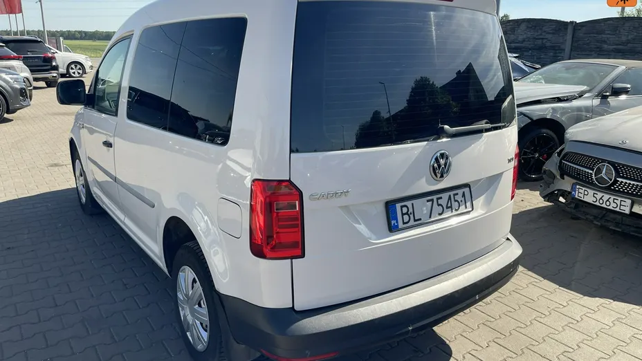 VOLKSWAGEN Caddy -