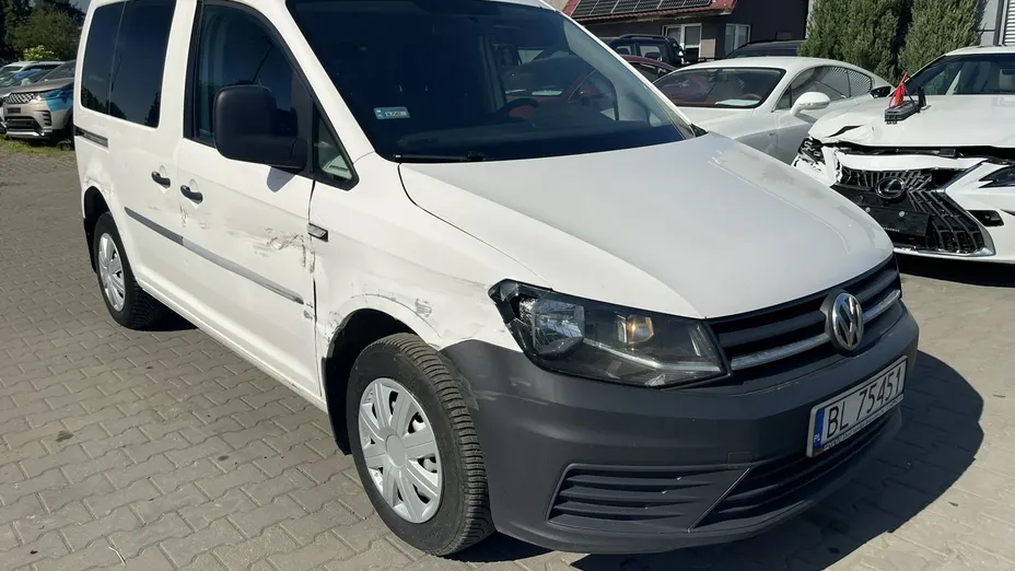 VOLKSWAGEN Caddy -